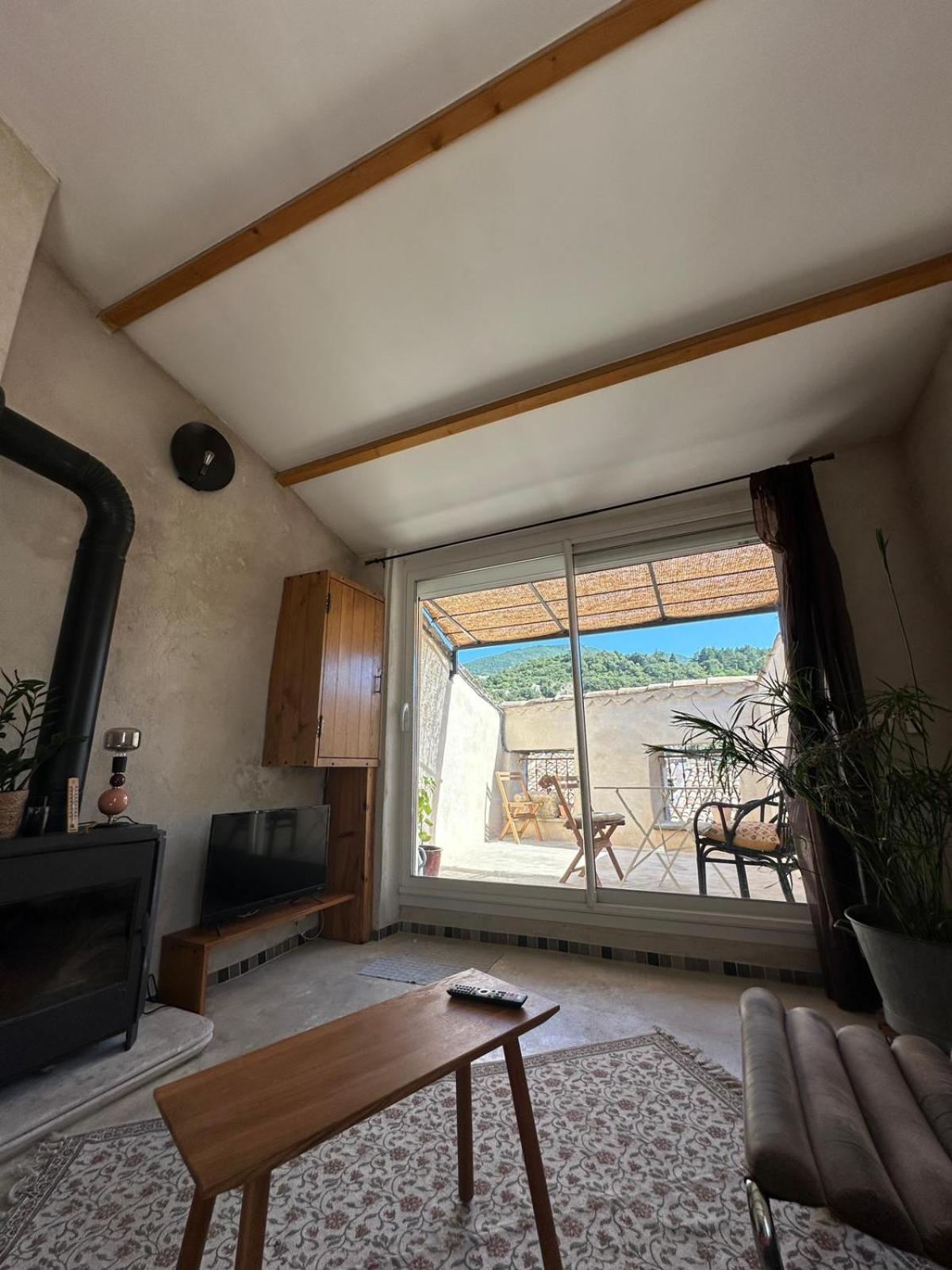 Les Toits Nyonsais Apartment Екстериор снимка